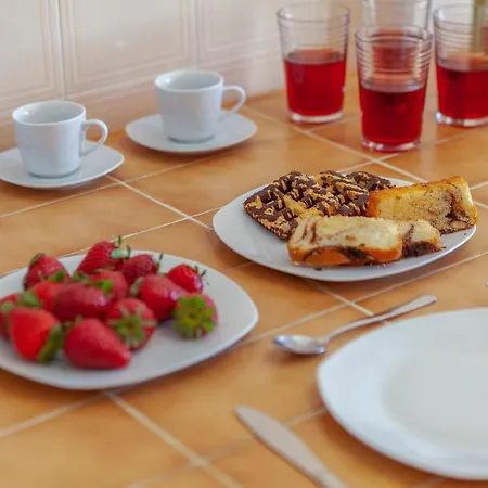 B56 - The Captains House In Lagos Apartment